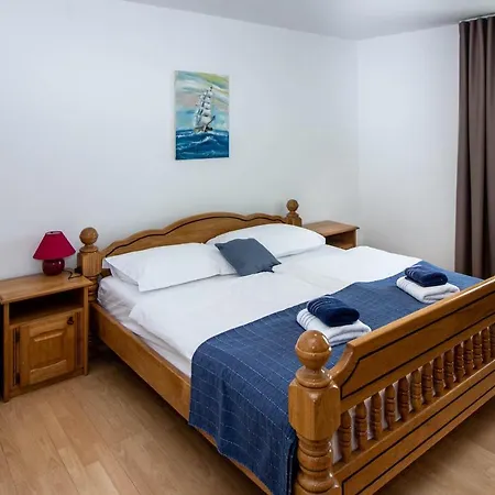 Apartment Big With Sea View! Silo (Krk)